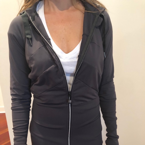 RARE  Lululemon Zip-Up Fitted Stretch Jacket Rare - Picture 3 of 7